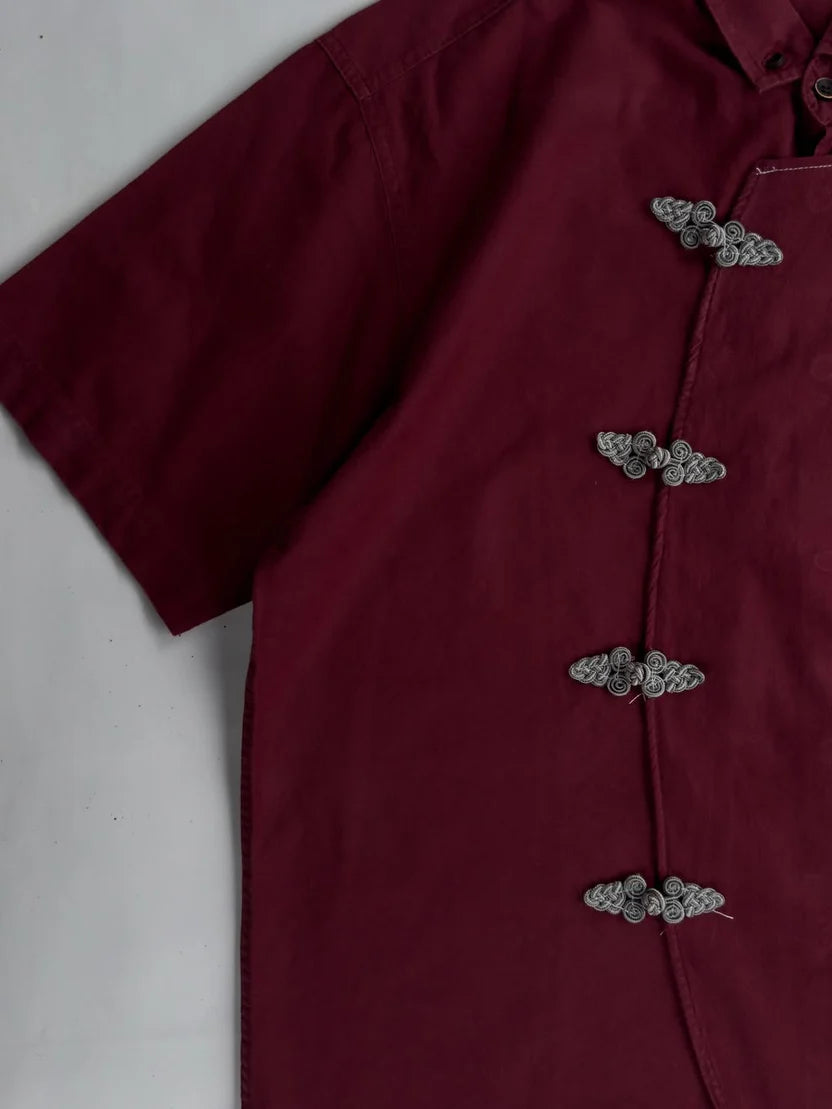 Korean streetwear oversized crimson shirt casual outfit styling